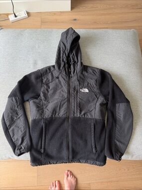 The North Face Black Hooded Fleece Jacket